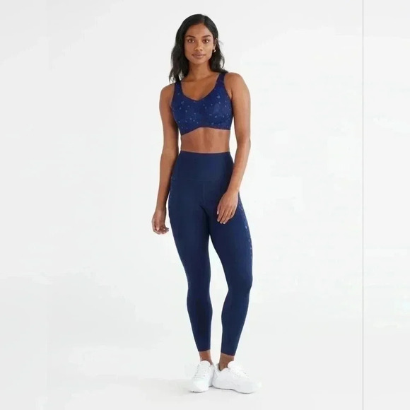 SET Stashable High Rise Legging. & Catalyst Front Zip Sports Bra - Picture 1 of 16